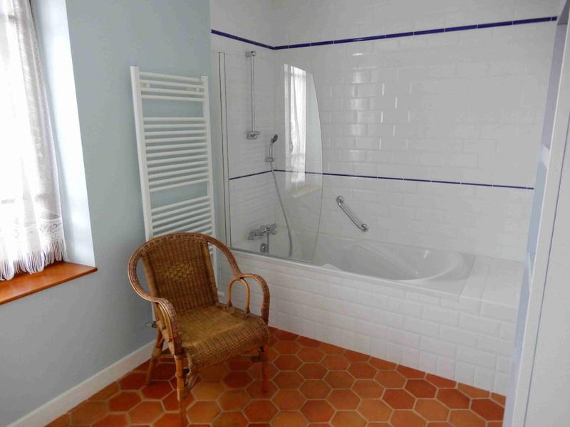 Propriété - 530 m² - 18 pièces