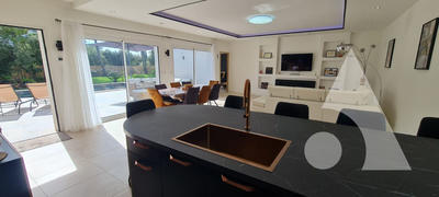 Maison - 164 m² - 7 pièces