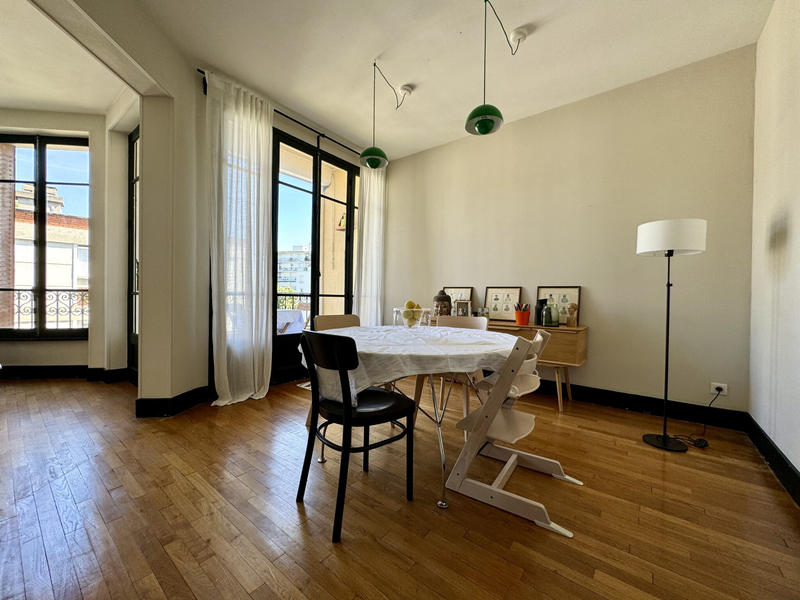 Appartement - 96 m² - 4 pièces