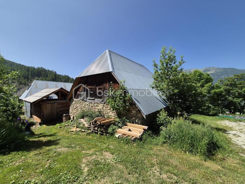 Corps de ferme - 180 m² - 6 pièces