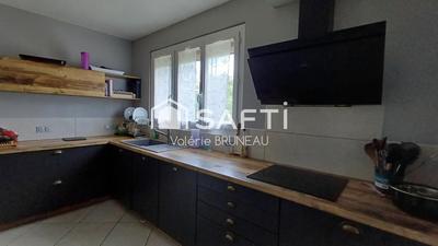 Maison - 105 m² - 4 pièces