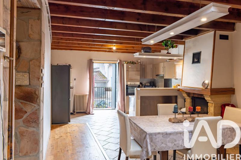 Maison de ville - 136 m² - 5 pièces