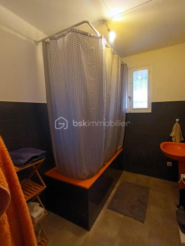 Maison - 101 m² - 6 pièces