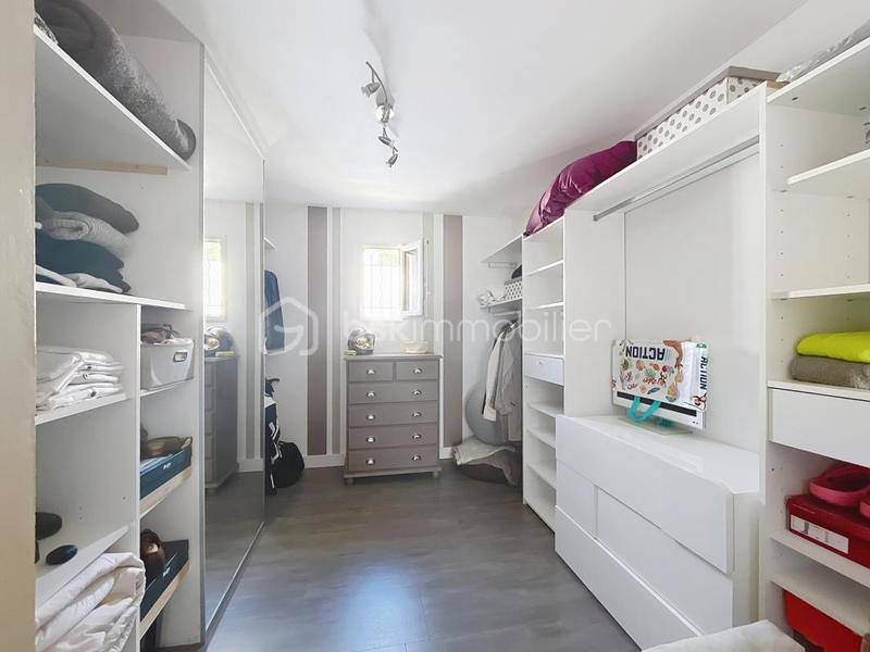 Villa - 146 m² - 6 pièces