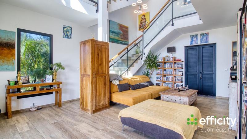 Maison - 149 m² - 5 pièces