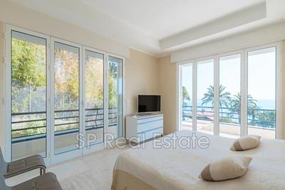 Appartement - 120 m² - 3 pièces