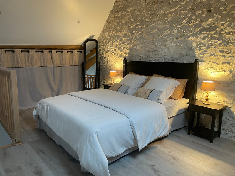 Corps de ferme - 335 m² - 14 pièces