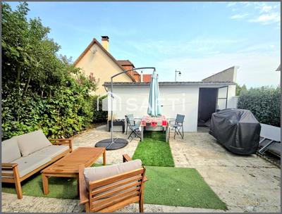 Maison - 88 m² - 4 pièces