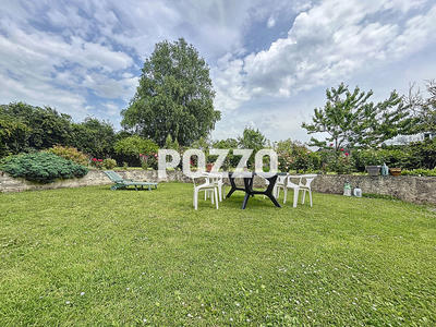 Maison - 276 m² - 7 pièces