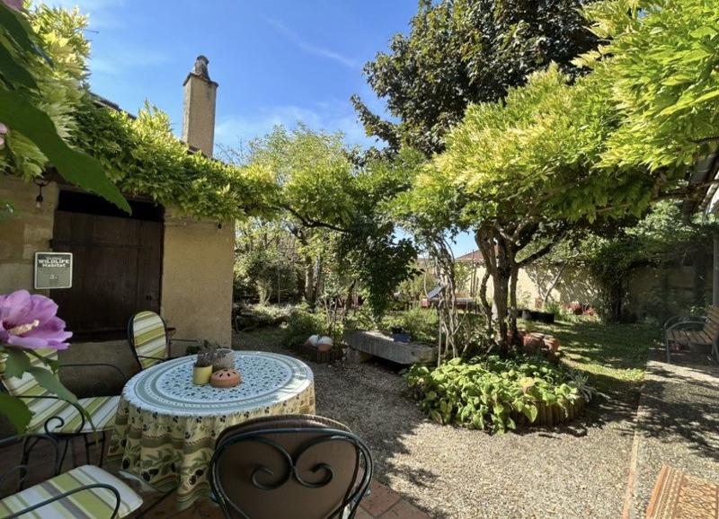 Maison traditionnelle - 157 m² - 4 pièces