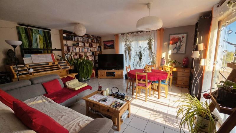 Maison - 105 m² - 6 pièces