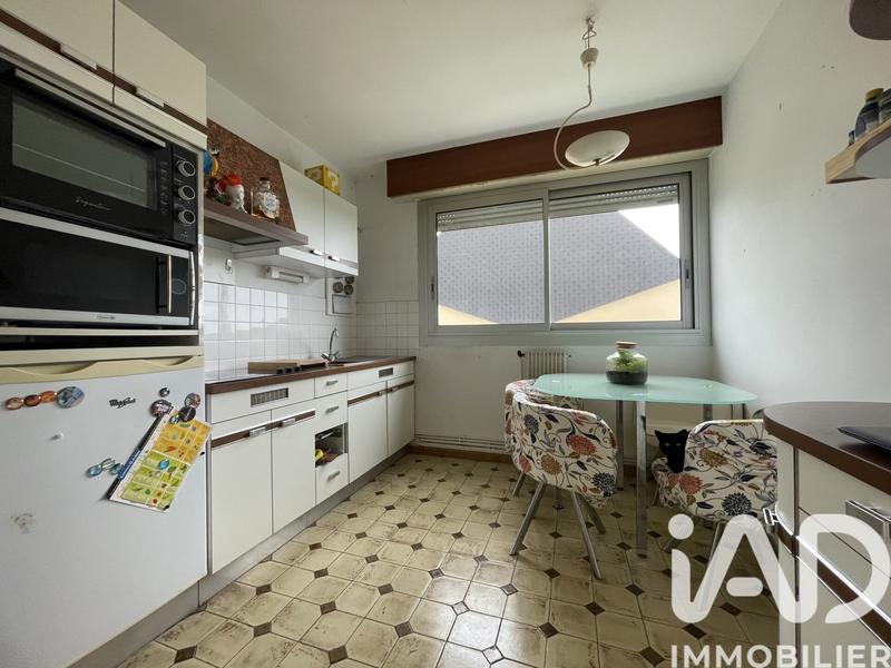 Appartement - 100 m² - 5 pièces