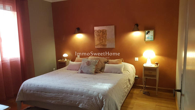 Villa - 201 m² - 7 pièces