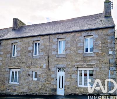 Maison - 200 m² - 8 pièces