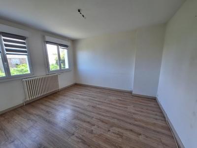 Maison - 105 m² - 6 pièces
