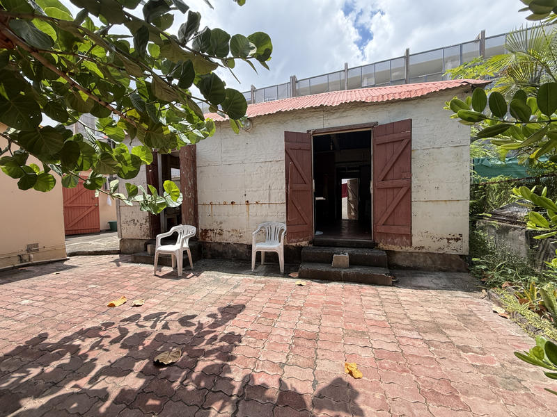 Maison - 128 m² - 7 pièces