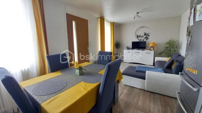 Maison - 96 m² - 4 pièces