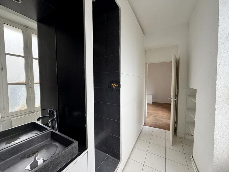 Appartement - 49 m² - 2 pièces