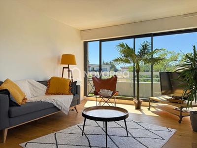 Penthouse - 67 m² - 3 pièces