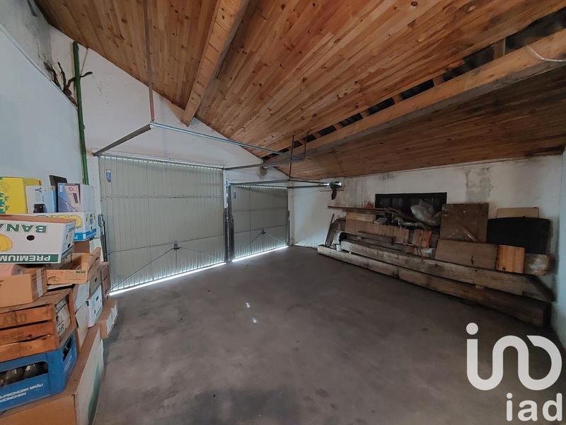 Maison - 242 m² - 7 pièces