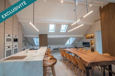 Appartement - 281 m² - 9 pièces