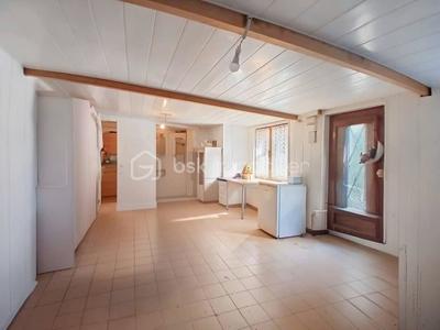 Maison de ville - 130 m² - 7 pièces