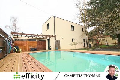 Maison - 160 m² - 6 pièces