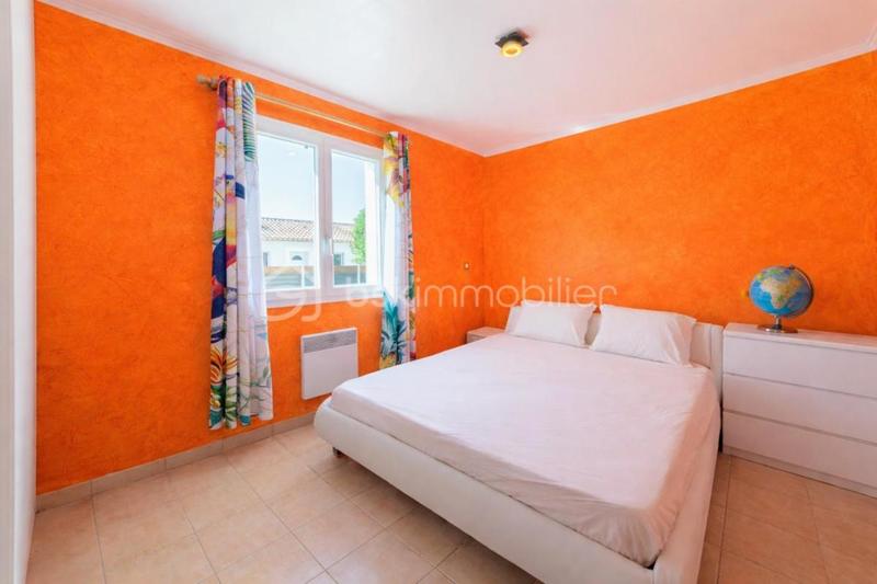 Villa - 80 m² - 4 pièces