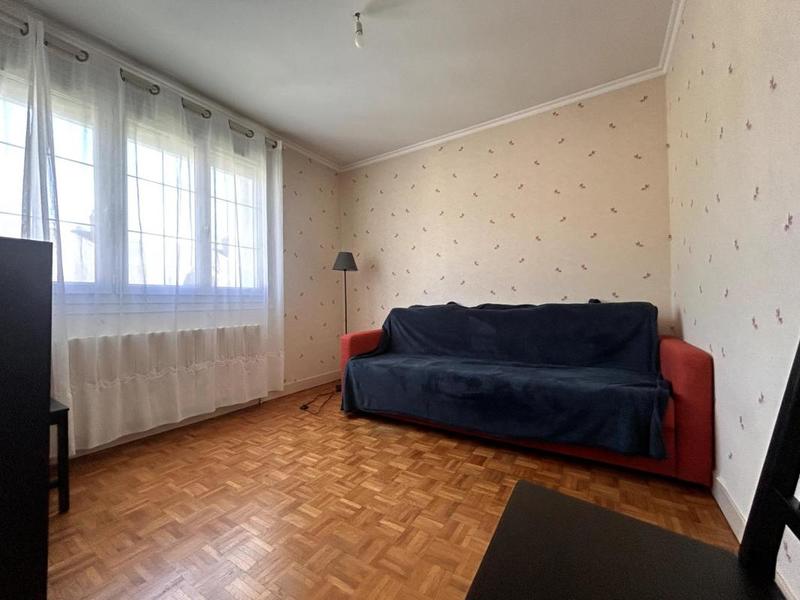 Maison traditionnelle - 76 m² - 3 pièces