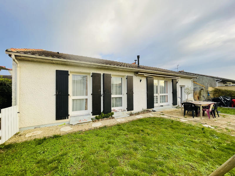 Maison - 92 m² - 5 pièces