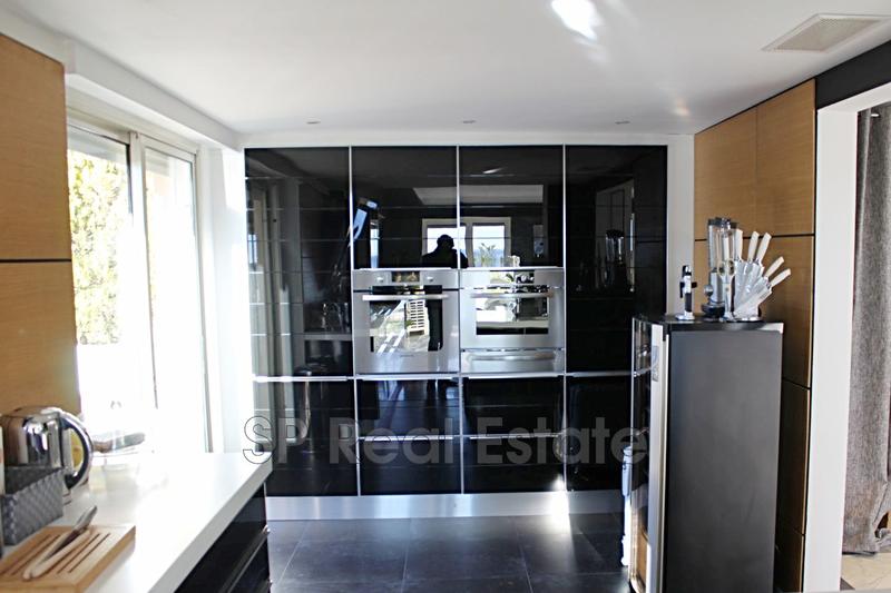 Villa - 160 m² - 4 pièces