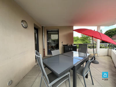 Appartement - 100 m² - 4 pièces