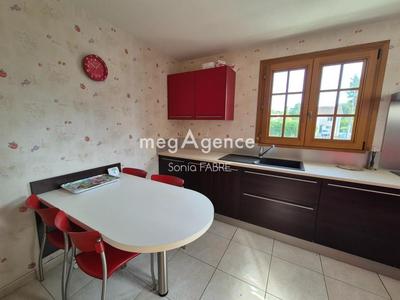 Maison - 137 m² - 6 pièces