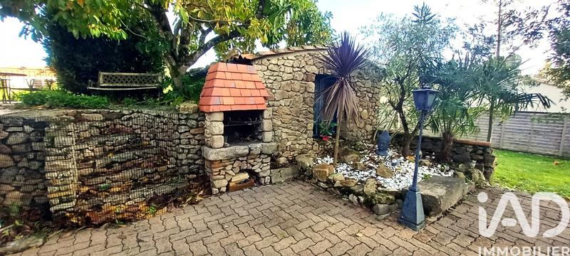 Maison - 160 m² - 8 pièces