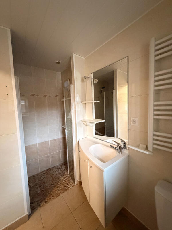 Maison - 104 m² - 6 pièces