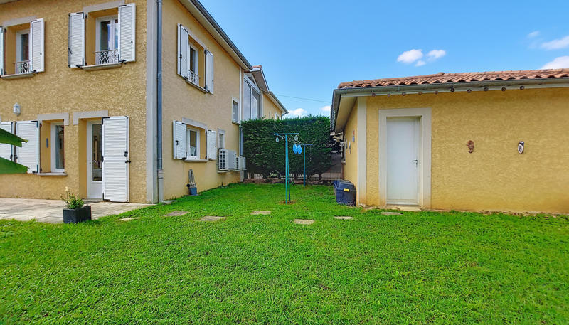 Maison - 88 m² - 4 pièces