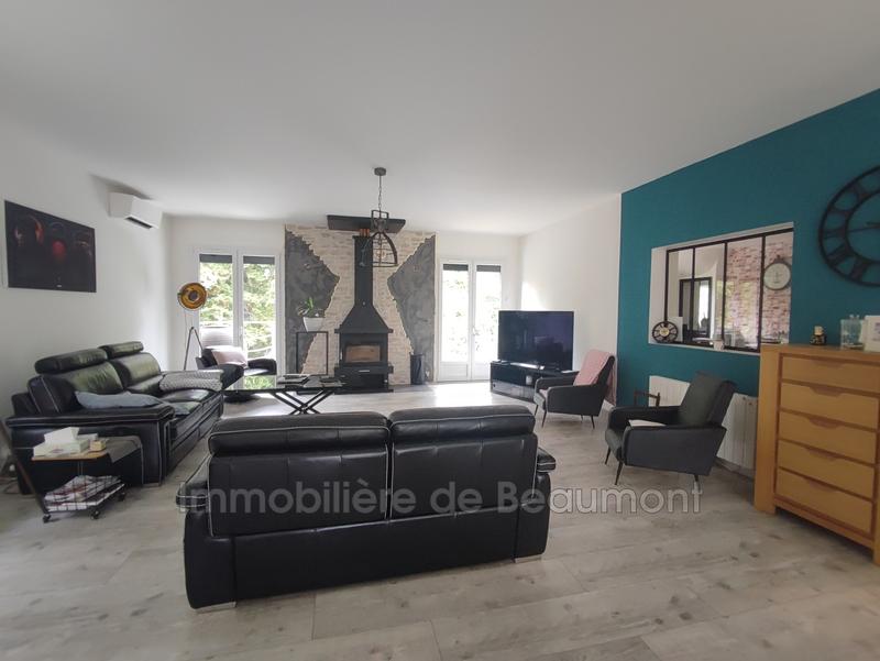 Maison - 260 m² - 7 pièces