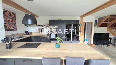 Maison - 177 m² - 6 pièces