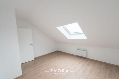 Appartement - 83 m² - 3 pièces