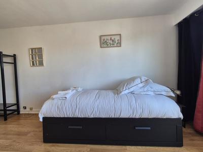 Studio - 24 m² - 1 pièce
