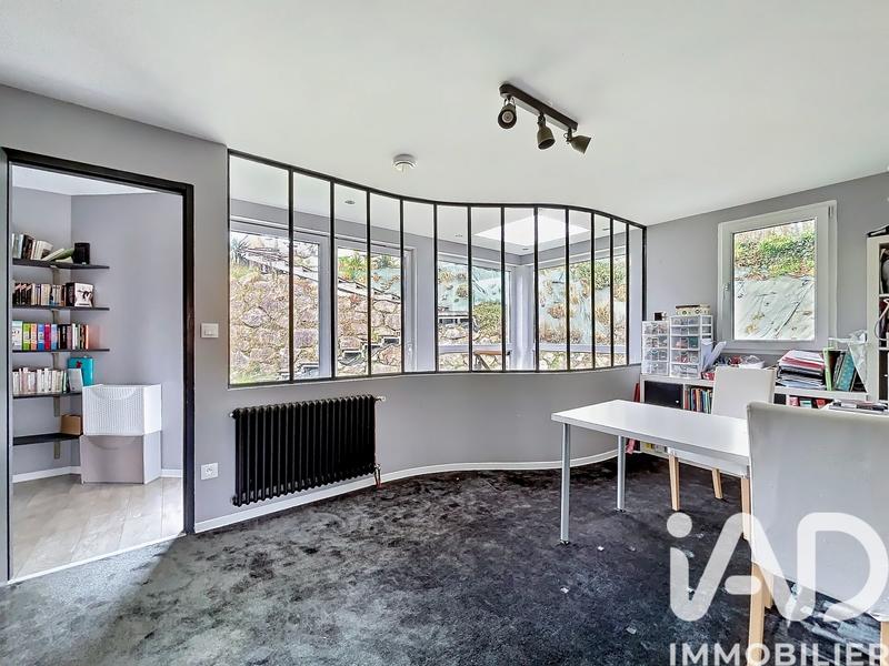 Maison - 140 m² - 6 pièces