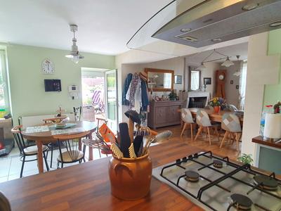 Maison - 134 m² - 5 pièces