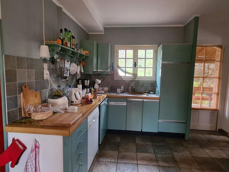 Propriété - 110 m² - 5 pièces