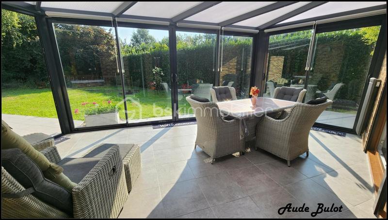 Demeure - 164 m² - 7 pièces