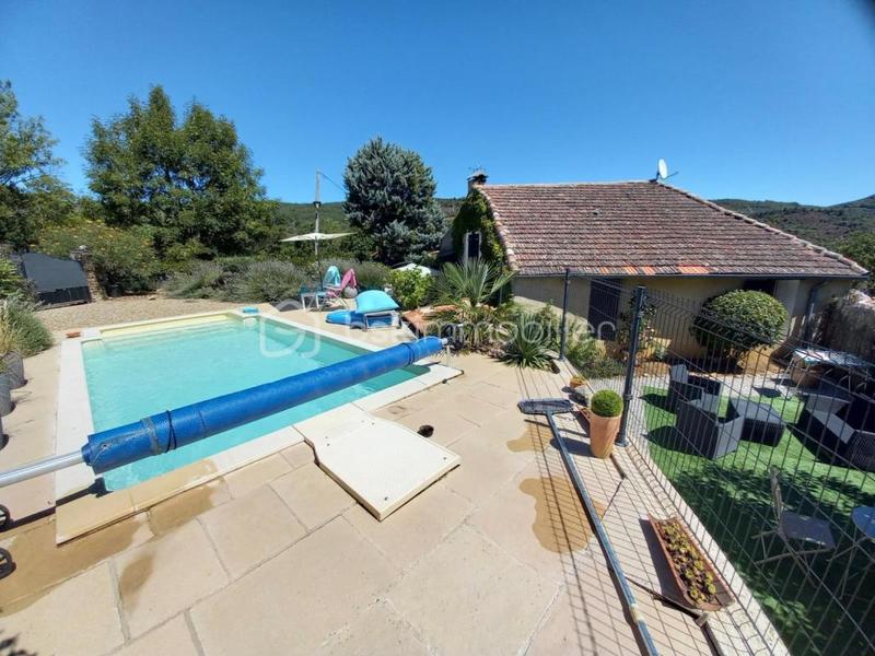 Maison - 105 m² - 5 pièces