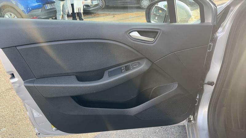 Renault Clio 1.6 E-Tech 140 Edc6 Business