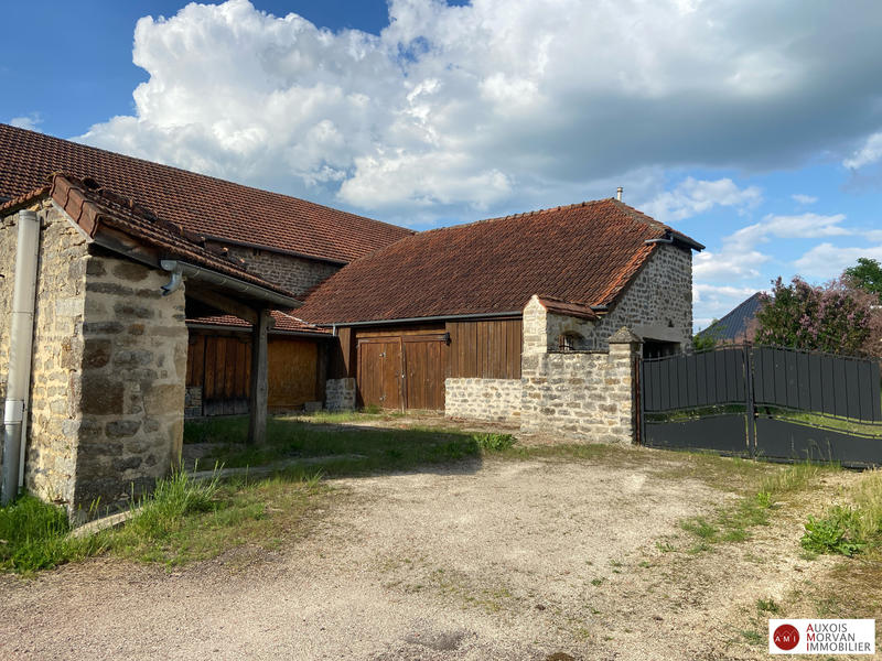 Maison ancienne - 248 m² - 7 pièces