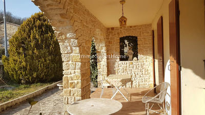 Villa - 230 m² - 8 pièces