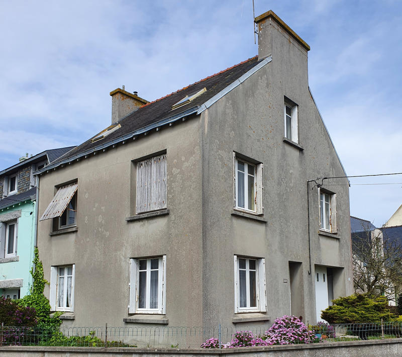 Maison - 85 m² - 5 pièces