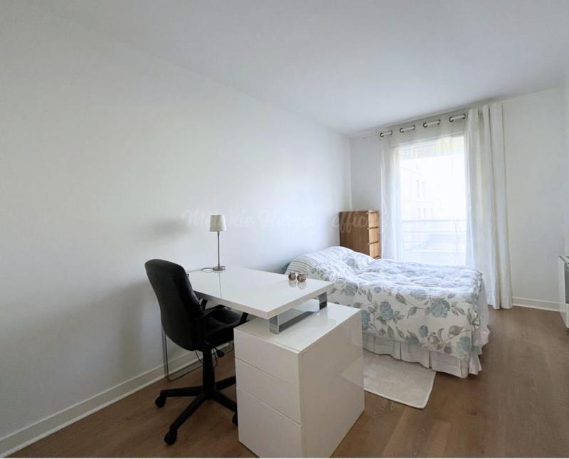 Appartement - 94 m² - 4 pièces